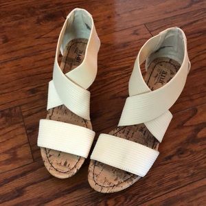 EUC beige wedge sandals